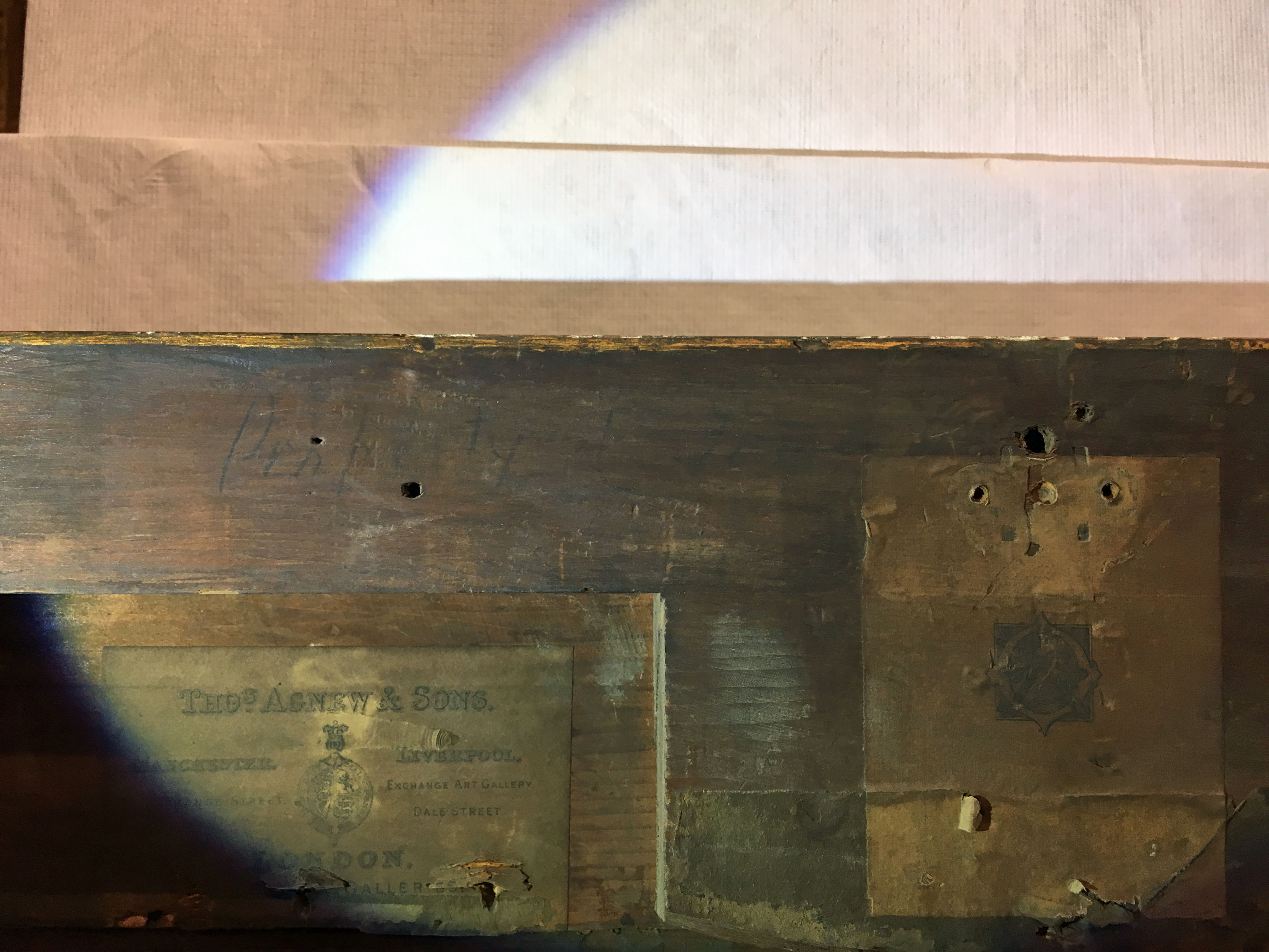 mnr/MNR00862/MNR862_CopyrightMuseeDuLouvre_ CadreRevers _ DetailInscription_ Etiquette2.JPG